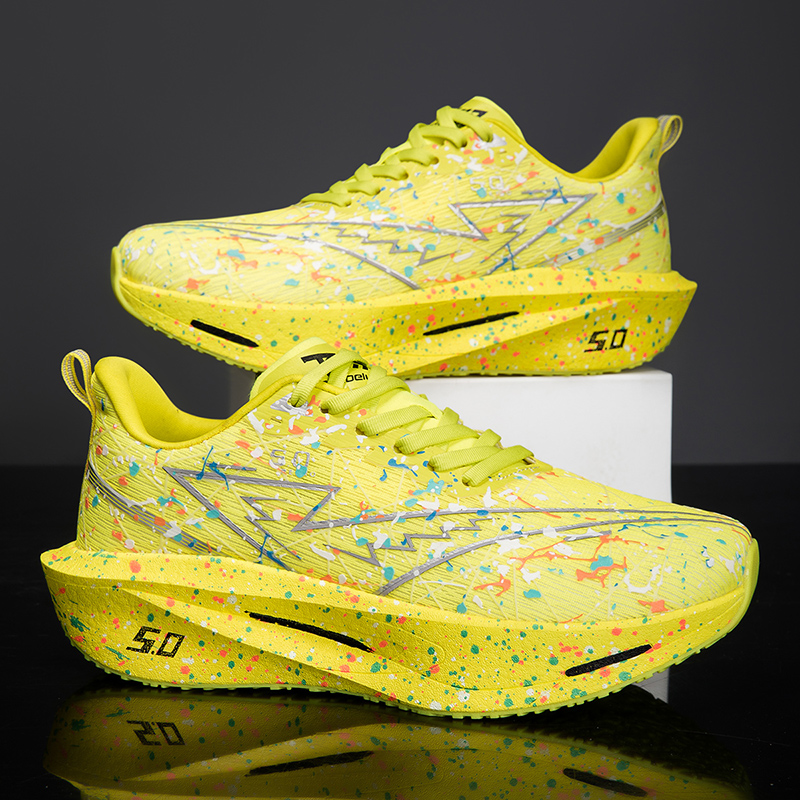 Maraton Yarış Ayakkabıları Kar - Carbon Plate Marathon Racing Shoes incelemesi ve fiyatı