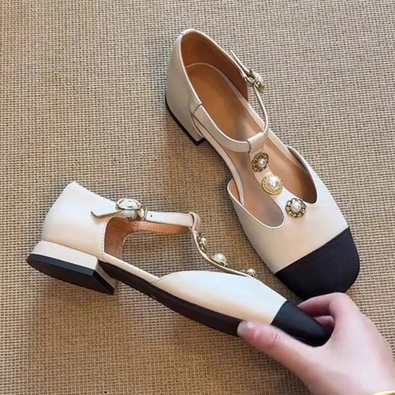 Kadın Kare Ayak Topuklu Sandal - Sandals incelemesi ve fiyatı